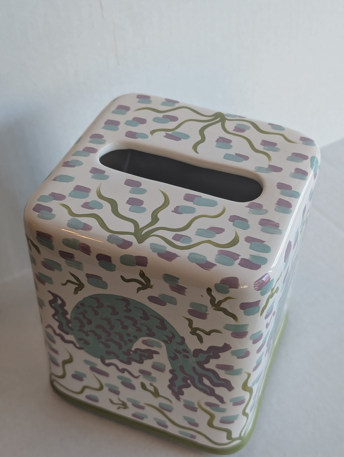 Spa Koi Tissue Cover image 1