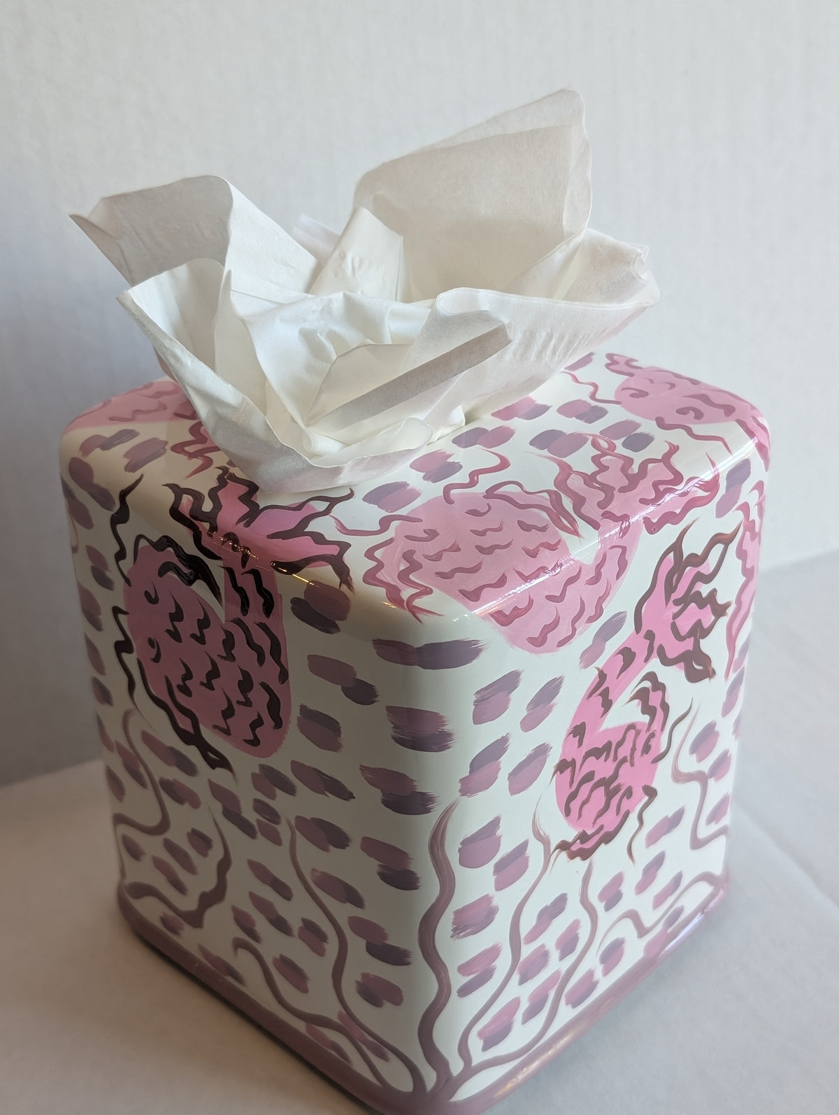 Mauve Koi Tissue Cover  image 1