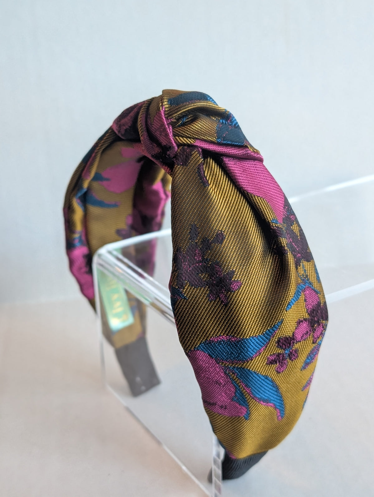 Satin Floral image 0