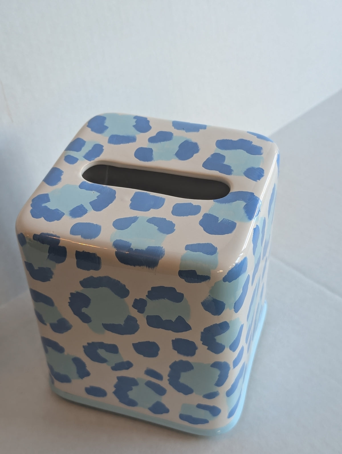 Cheetah Tissue Cover  image 2